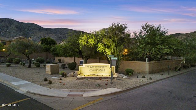 1682 E Desert Willow Drive 4, Phoenix, AZ 85048