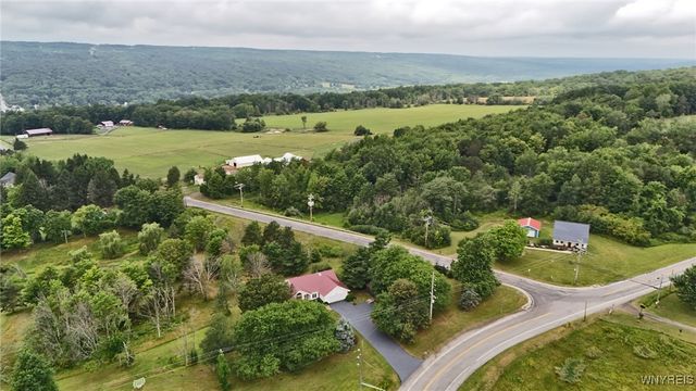 9245 Cole Road, Boston, NY 14025