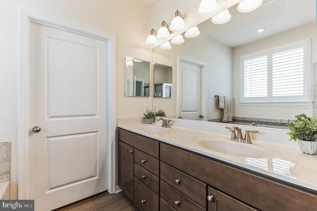 32127 DEERWOOD LN, Lewes, DE 19958