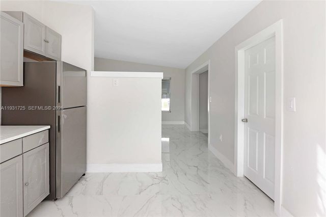 3601 SW 44th Ave, West Park, FL 33023