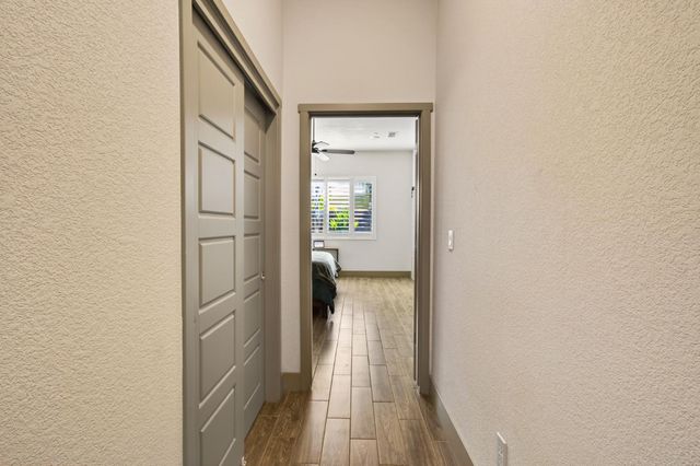 2396 Aviles Dr, Merced, CA 95340