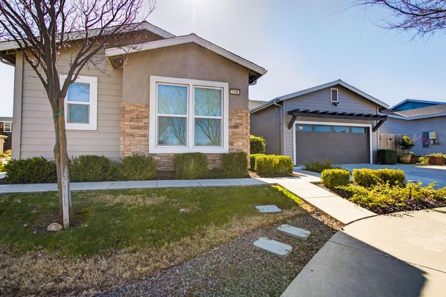 2396 Aviles Dr, Merced, CA 95340