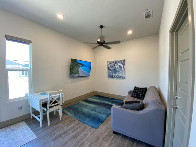 2396 Aviles Dr, Merced, CA 95340