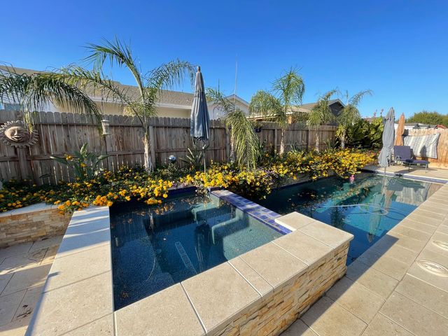 2396 Aviles Dr, Merced, CA 95340