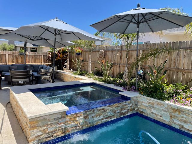 2396 Aviles Dr, Merced, CA 95340