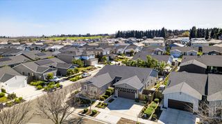 2396 Aviles Dr, Merced, CA 95340