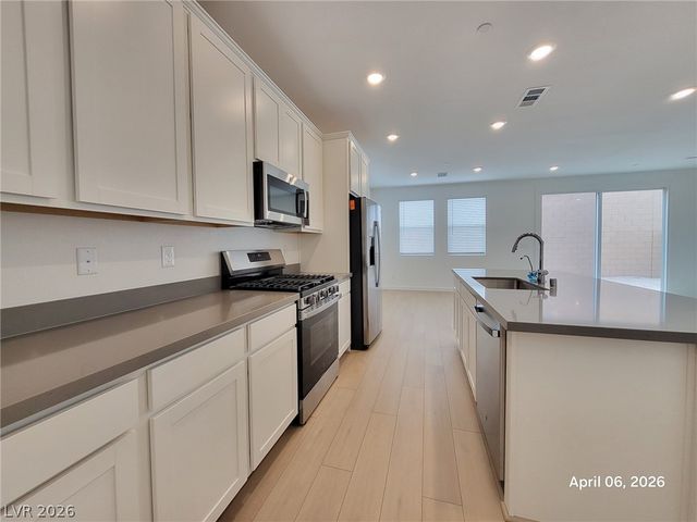 3643 Dusted Glow Avenue, Henderson, NV 89044