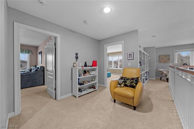 585 Burgess Circle, Aurora, OH 44202