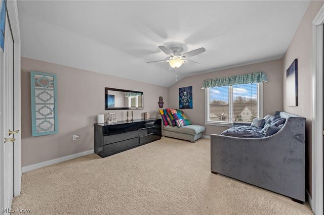 585 Burgess Circle, Aurora, OH 44202