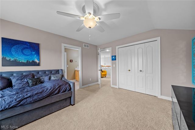 585 Burgess Circle, Aurora, OH 44202