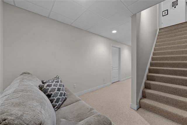 585 Burgess Circle, Aurora, OH 44202