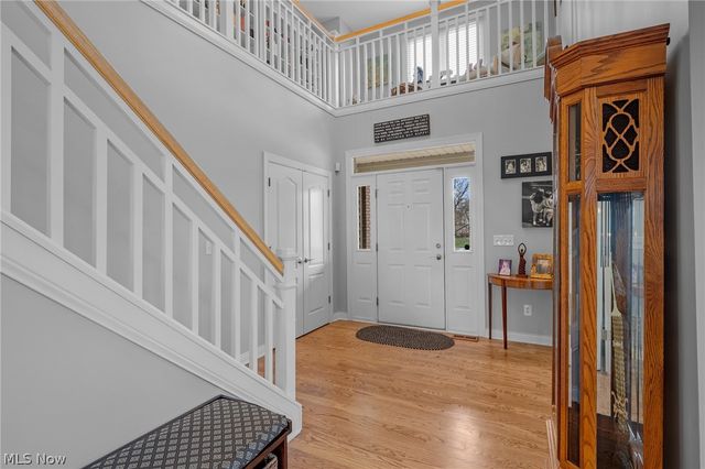 585 Burgess Circle, Aurora, OH 44202