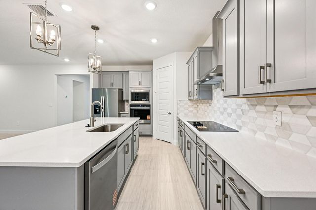 5625 Hampton Park Circle, Vero Beach, FL 32966