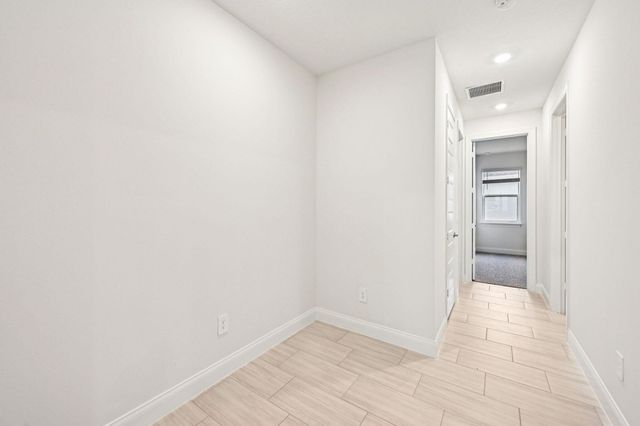 5625 Hampton Park Circle, Vero Beach, FL 32966