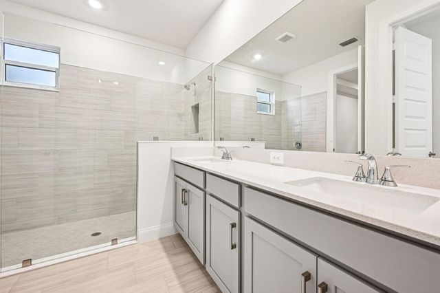 5625 Hampton Park Circle, Vero Beach, FL 32966