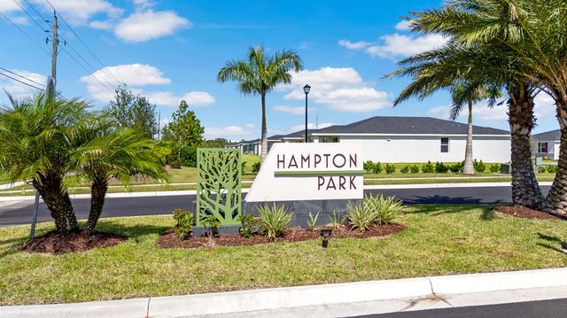 5625 Hampton Park Circle, Vero Beach, FL 32966