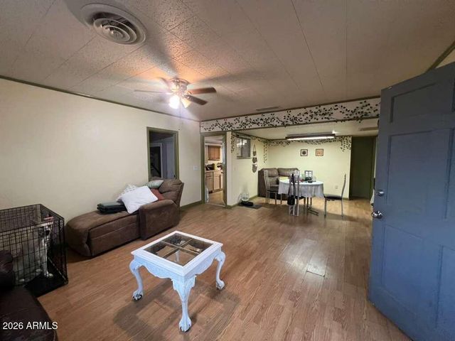 223 W 11TH Street, Casa Grande, AZ 85122