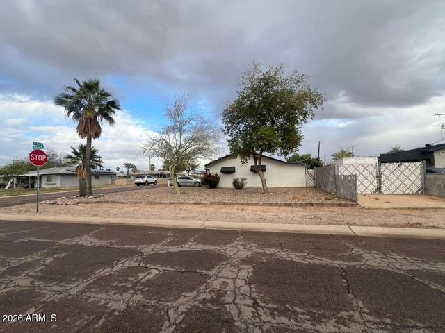223 W 11TH Street, Casa Grande, AZ 85122