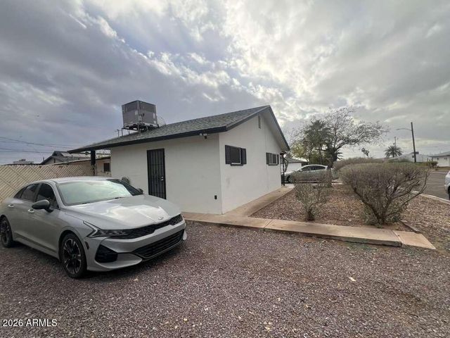 223 W 11TH Street, Casa Grande, AZ 85122