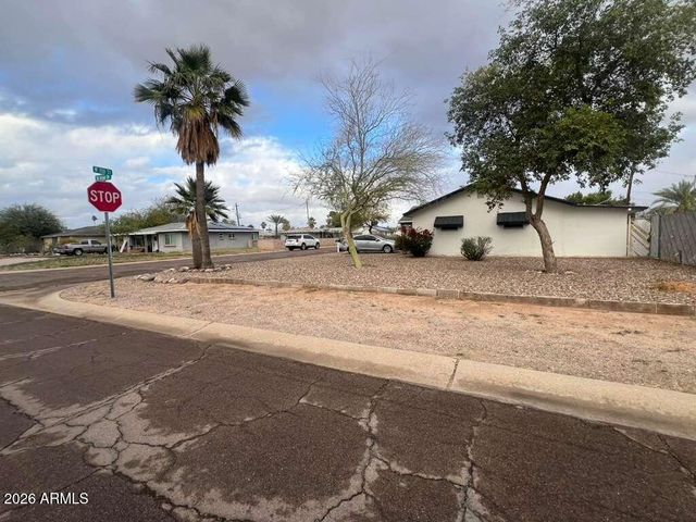 223 W 11TH Street, Casa Grande, AZ 85122