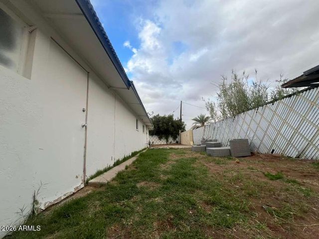 223 W 11TH Street, Casa Grande, AZ 85122