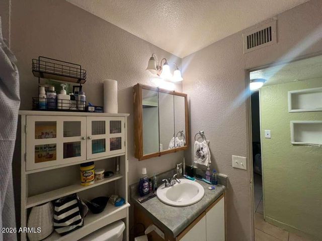 223 W 11TH Street, Casa Grande, AZ 85122