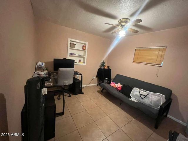 223 W 11TH Street, Casa Grande, AZ 85122