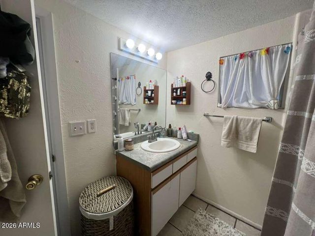 223 W 11TH Street, Casa Grande, AZ 85122