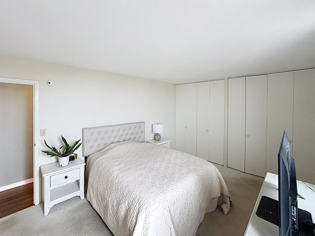 1800 7th Street 10B, East Moline, IL 61244