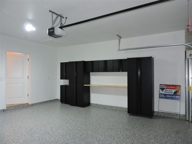 836 Persimmon Place, Fort Pierce, FL 34981