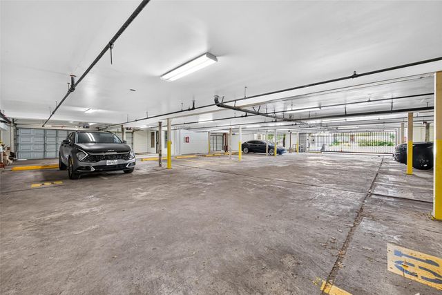 1342 Rutland Street 210, Houston, TX 77008