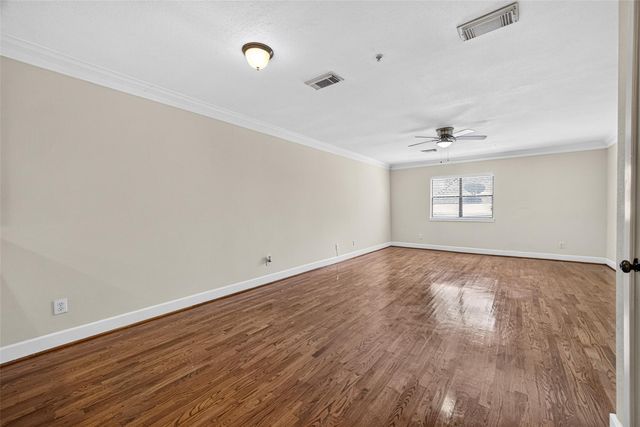 1342 Rutland Street 210, Houston, TX 77008