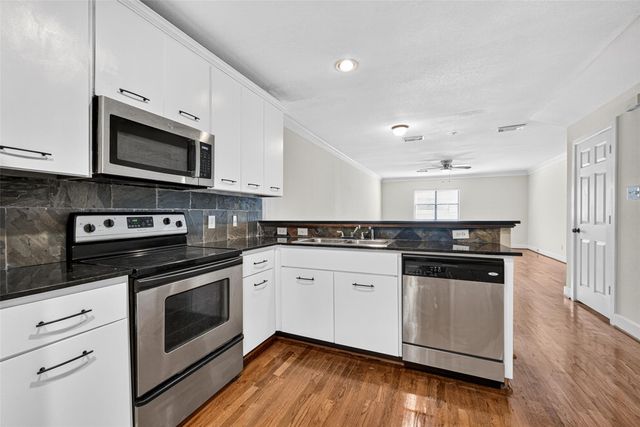 1342 Rutland Street 210, Houston, TX 77008