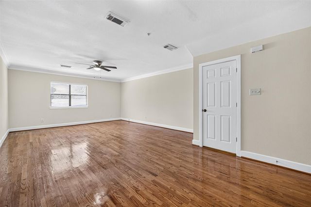 1342 Rutland Street 210, Houston, TX 77008