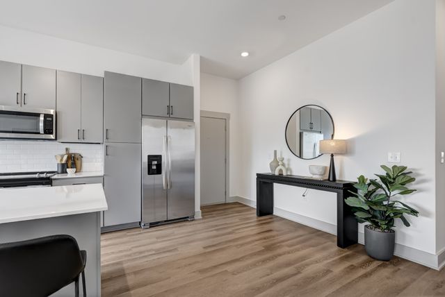 542 Southgate Ave Apt 104, Nashville, TN 37203