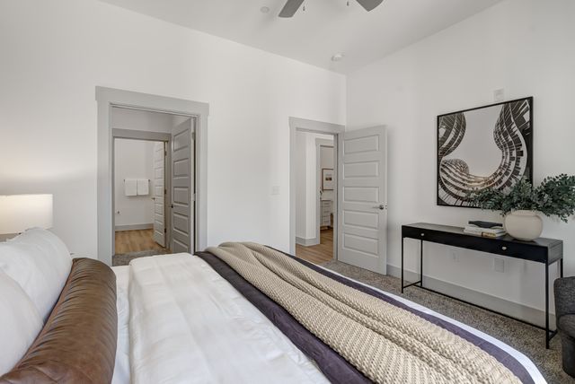 542 Southgate Ave Apt 104, Nashville, TN 37203