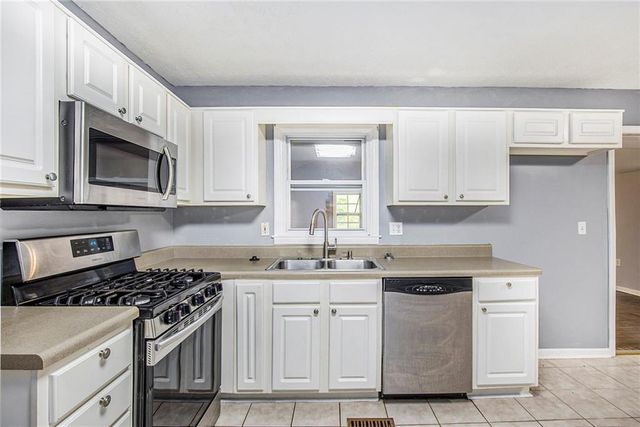 734 Meadowlark Drive, Villa Rica, GA 30180