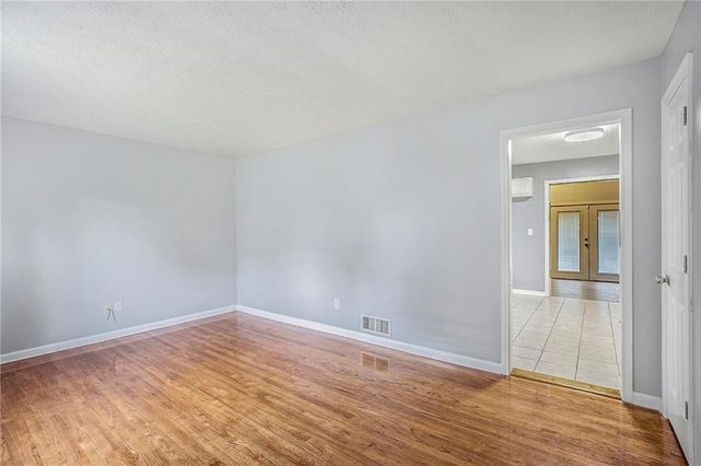 734 Meadowlark Drive, Villa Rica, GA 30180