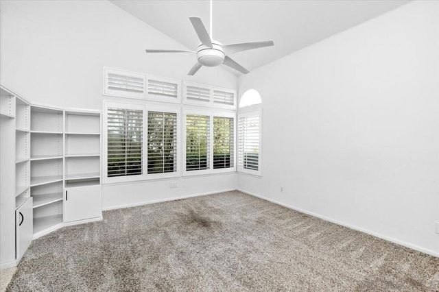 1686 Hermosita Dr, San Marcos, CA 92078