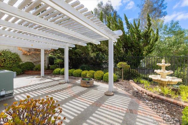 1686 Hermosita Dr, San Marcos, CA 92078