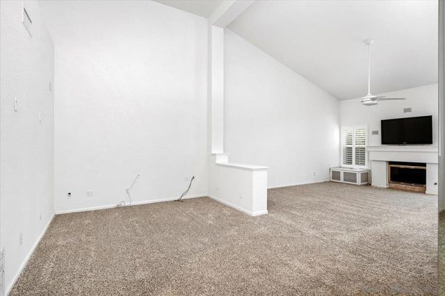 1686 Hermosita Dr, San Marcos, CA 92078
