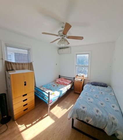 24718 89th Avenue, New York City, NY 11426