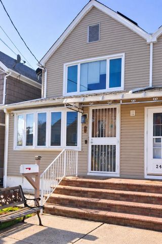 24718 89th Avenue, New York City, NY 11426