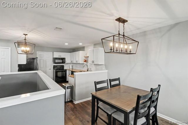 1723 Welland Street, Howell, MI 48855