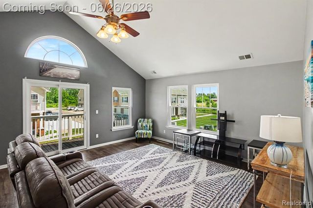 1723 Welland Street, Howell, MI 48855