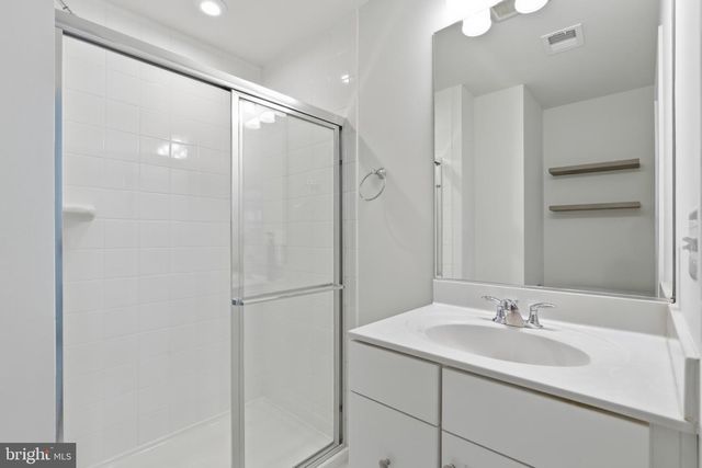 2389 LIBERTY LOOP, Herndon, VA 20171