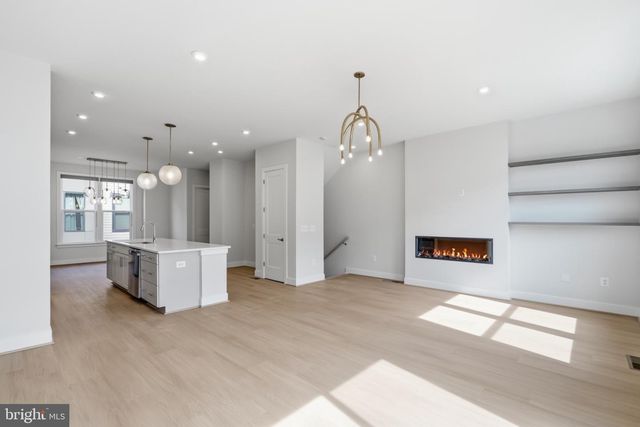 2389 LIBERTY LOOP, Herndon, VA 20171