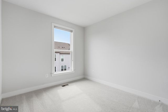 2389 LIBERTY LOOP, Herndon, VA 20171