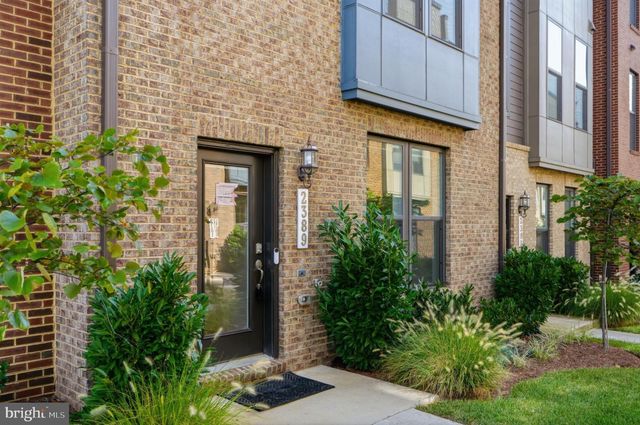 2389 LIBERTY LOOP, Herndon, VA 20171