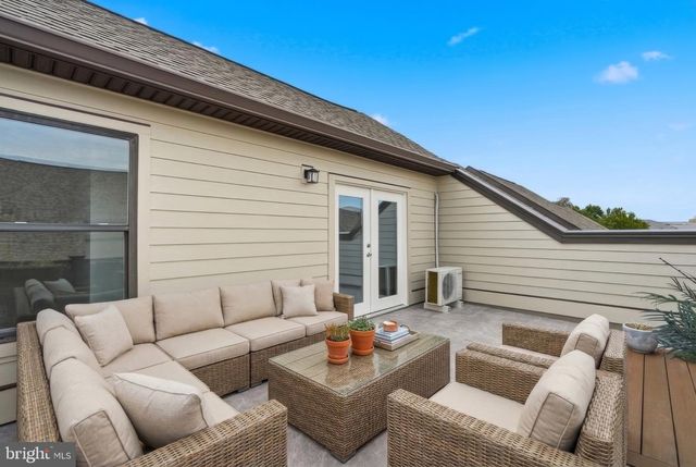 2389 LIBERTY LOOP, Herndon, VA 20171